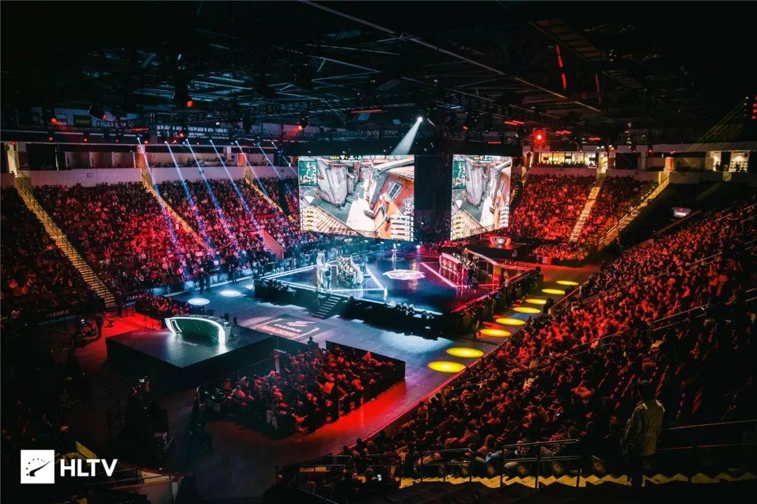 吉吉国王反野打法！韩跑跑反红思路教学，观众：骗了两个大招不亏