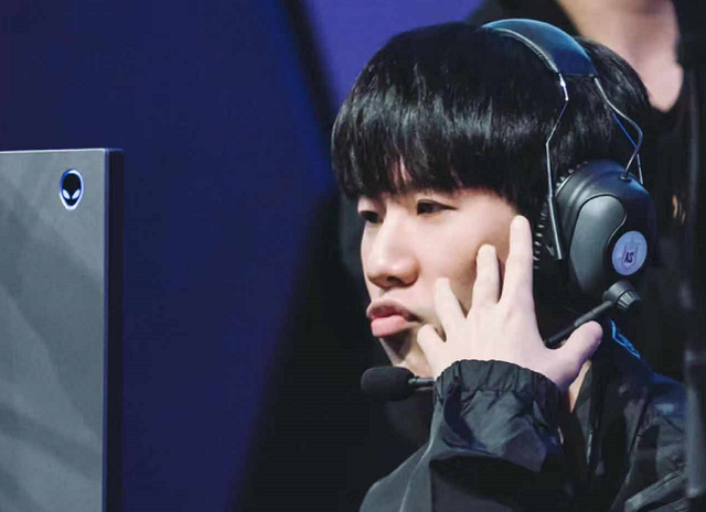 Team Falcons 对阵 G2 Esports ， Team Vitality 将在2025年电子竞技世界杯首场比赛中对阵 Team Liquid