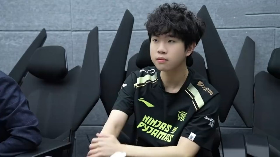 电竞比分zonic：我们始终没有在这场比赛中站稳脚跟