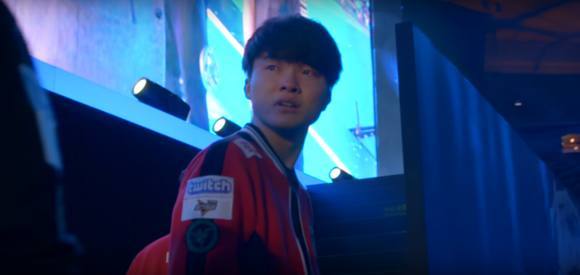 RNG官博分享赛后返图：来点候场花絮图看看