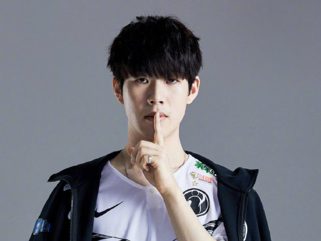 2025LPL夏季赛：VG轻取BLG，休赛期的人员调整值了！