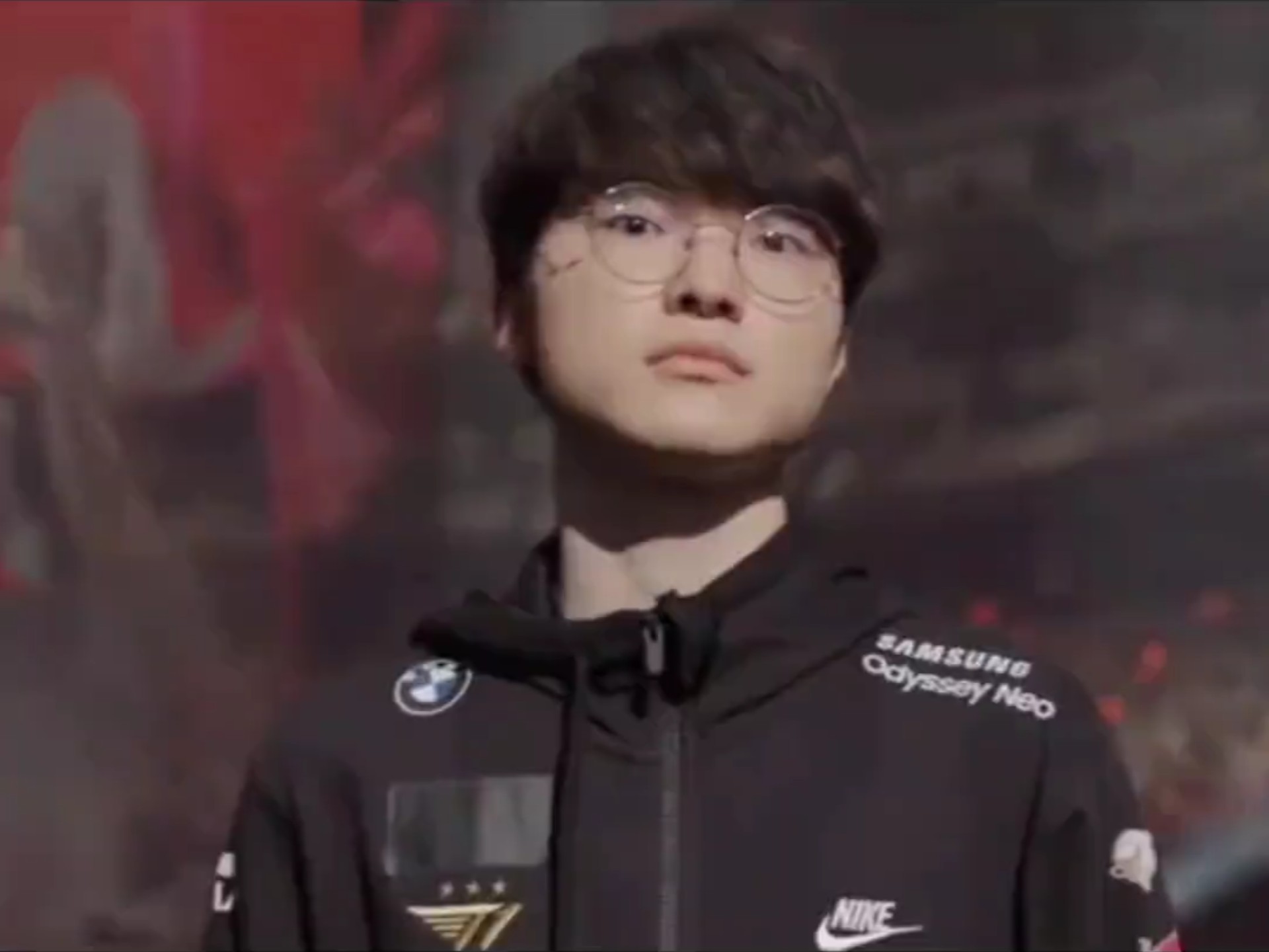 LPL 春季总决赛开幕式：灯光／虚拟现实顶级氛围， bin 登台表演咏春拳